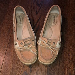 Sperry slip on boat shoes